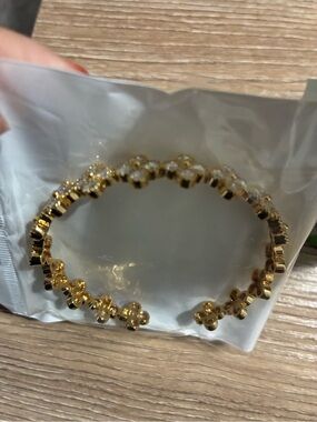 Gold Floral Crystal Bracelet